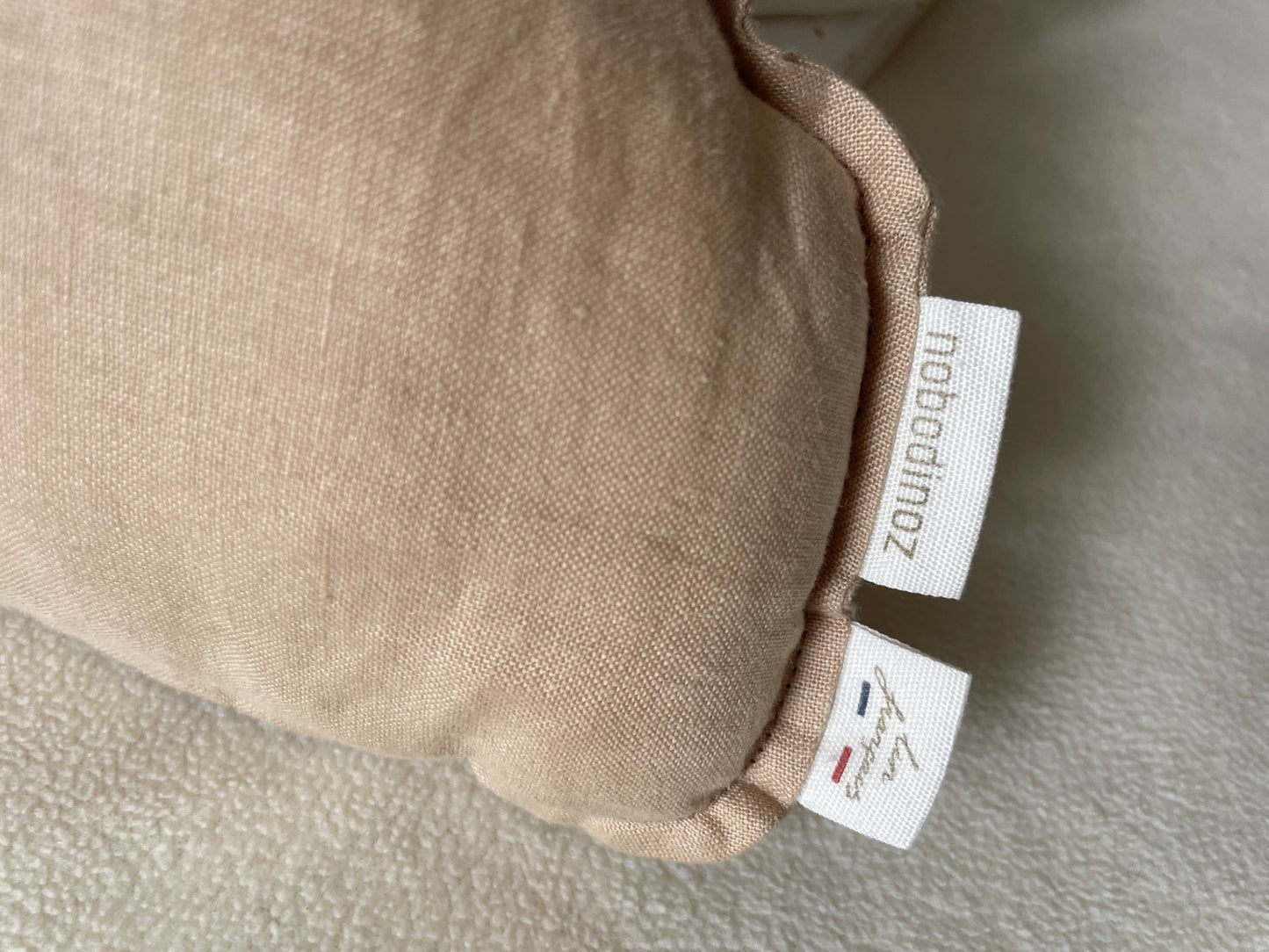 L1N0 cloud cushion in washed French linen