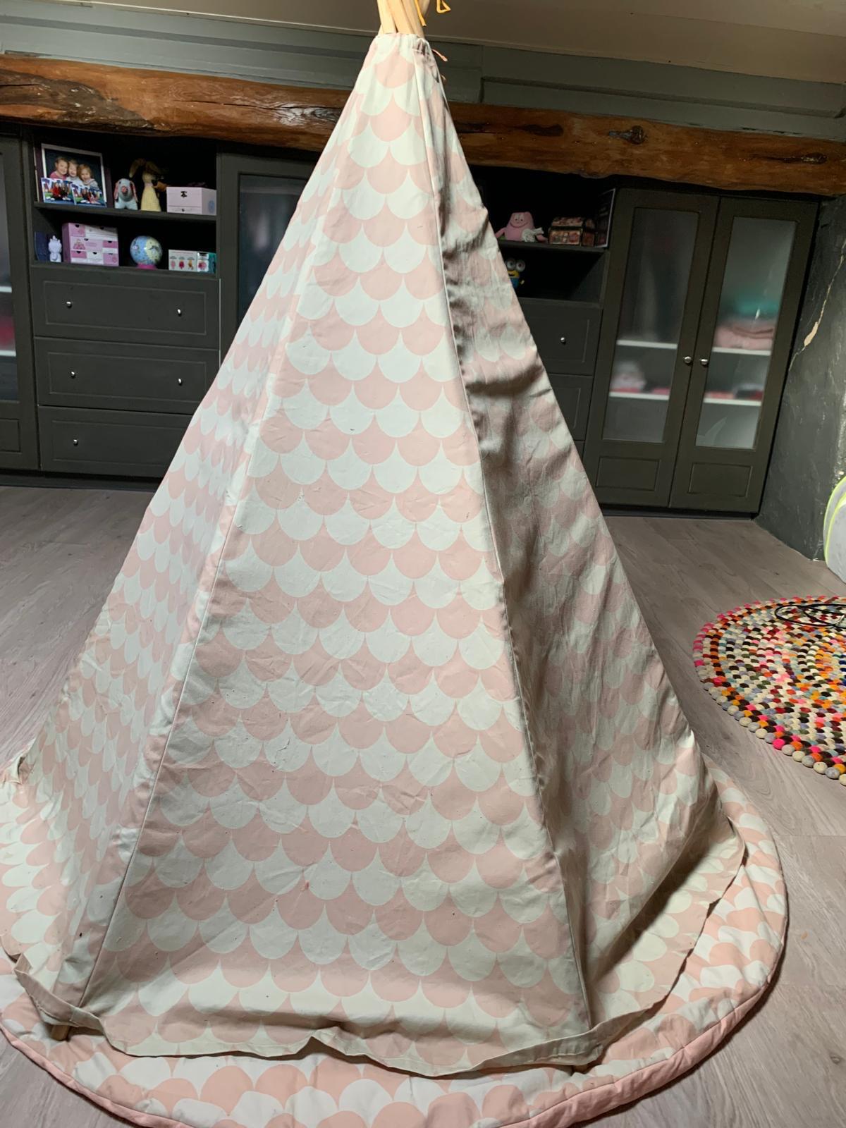 Tipi rose