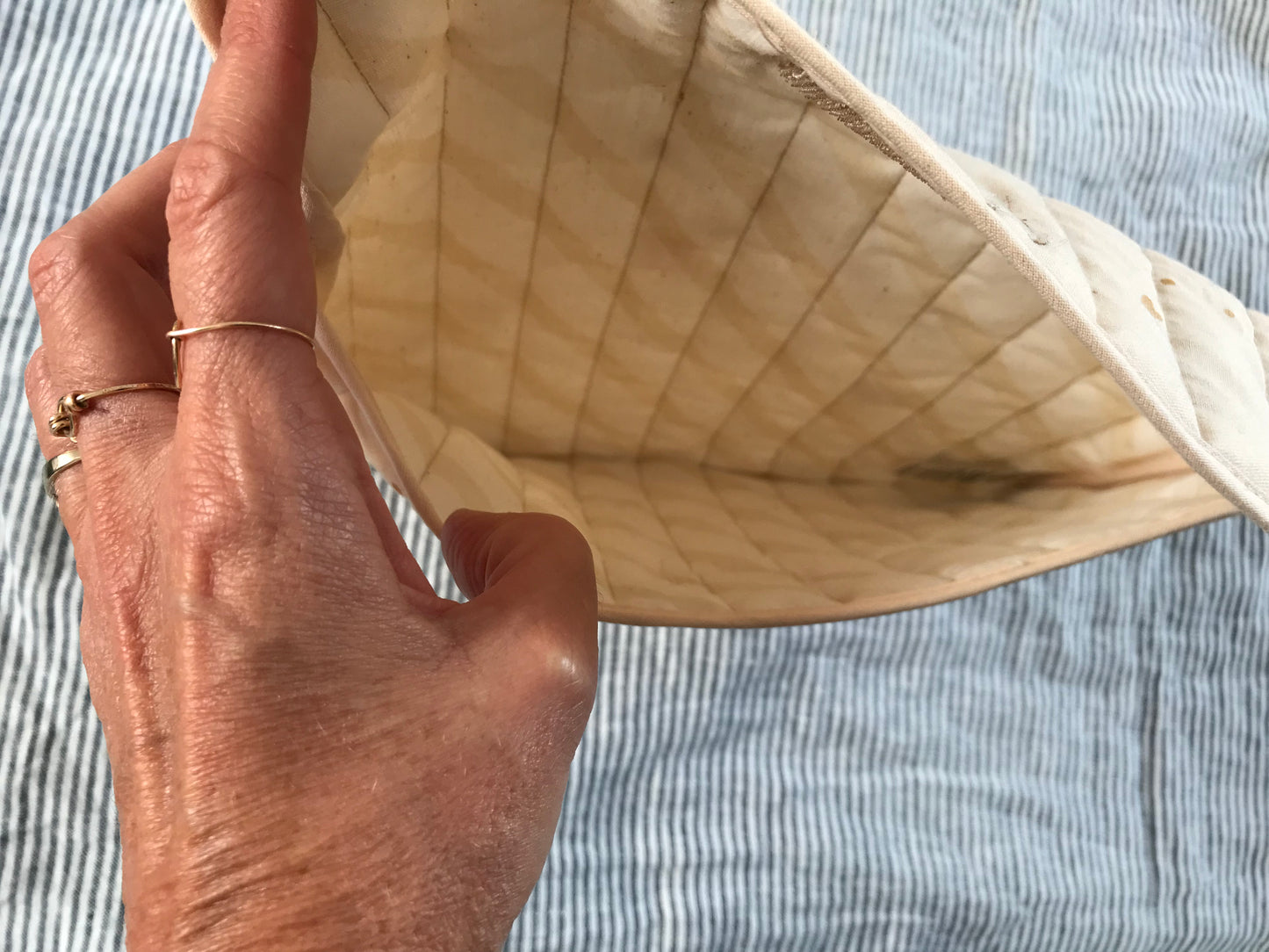 Bolso de mano rosa palo