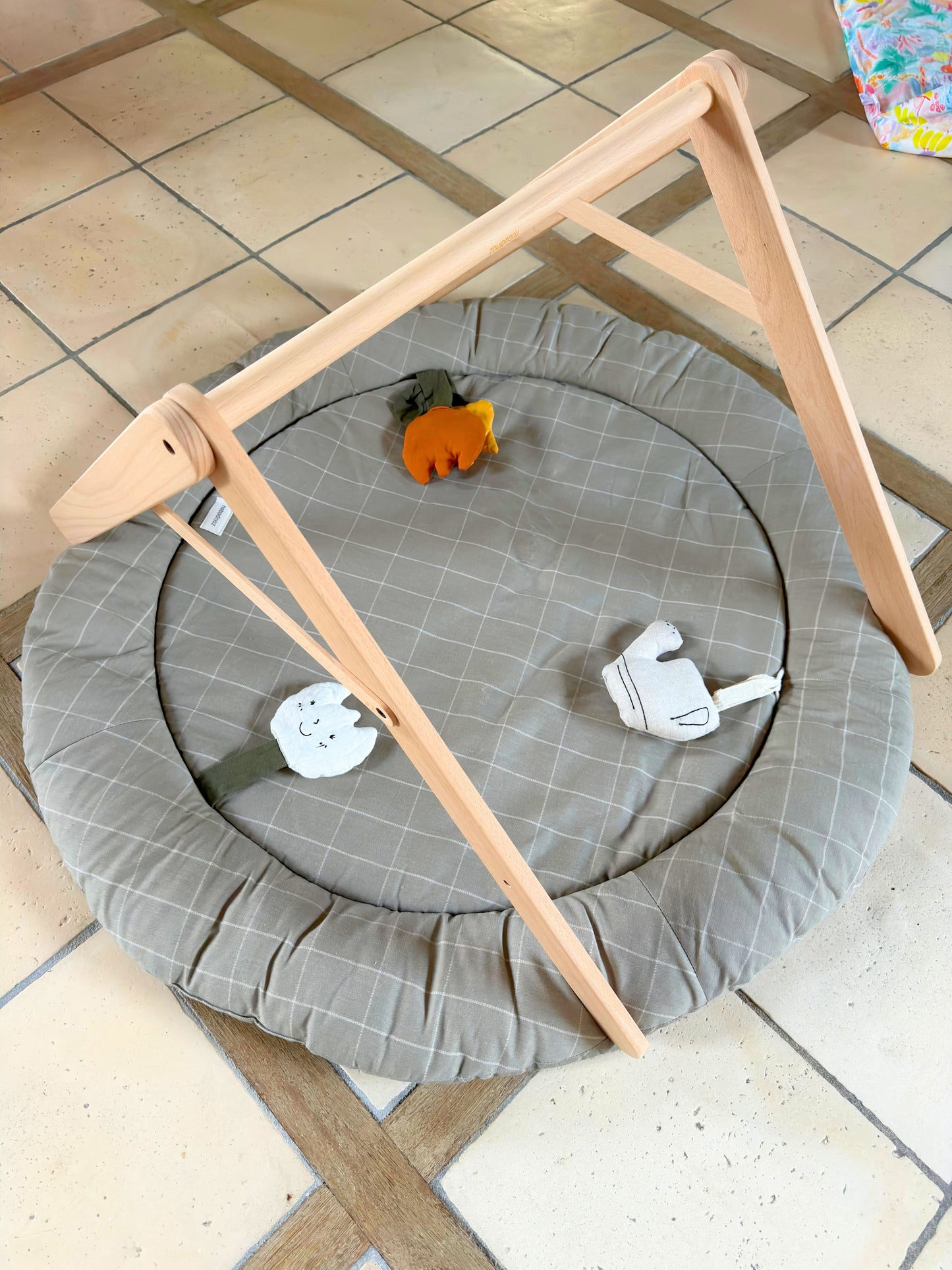 Tapis d'eveil sensoriel playground rond