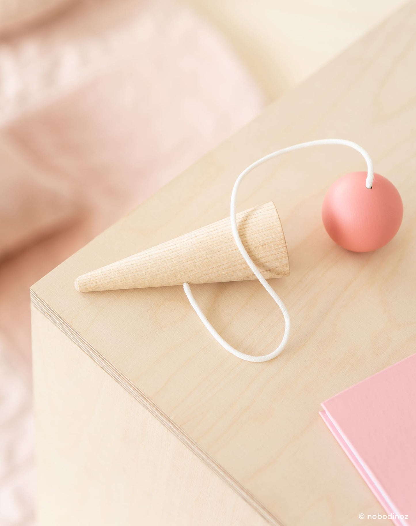 Bilboquet rosa