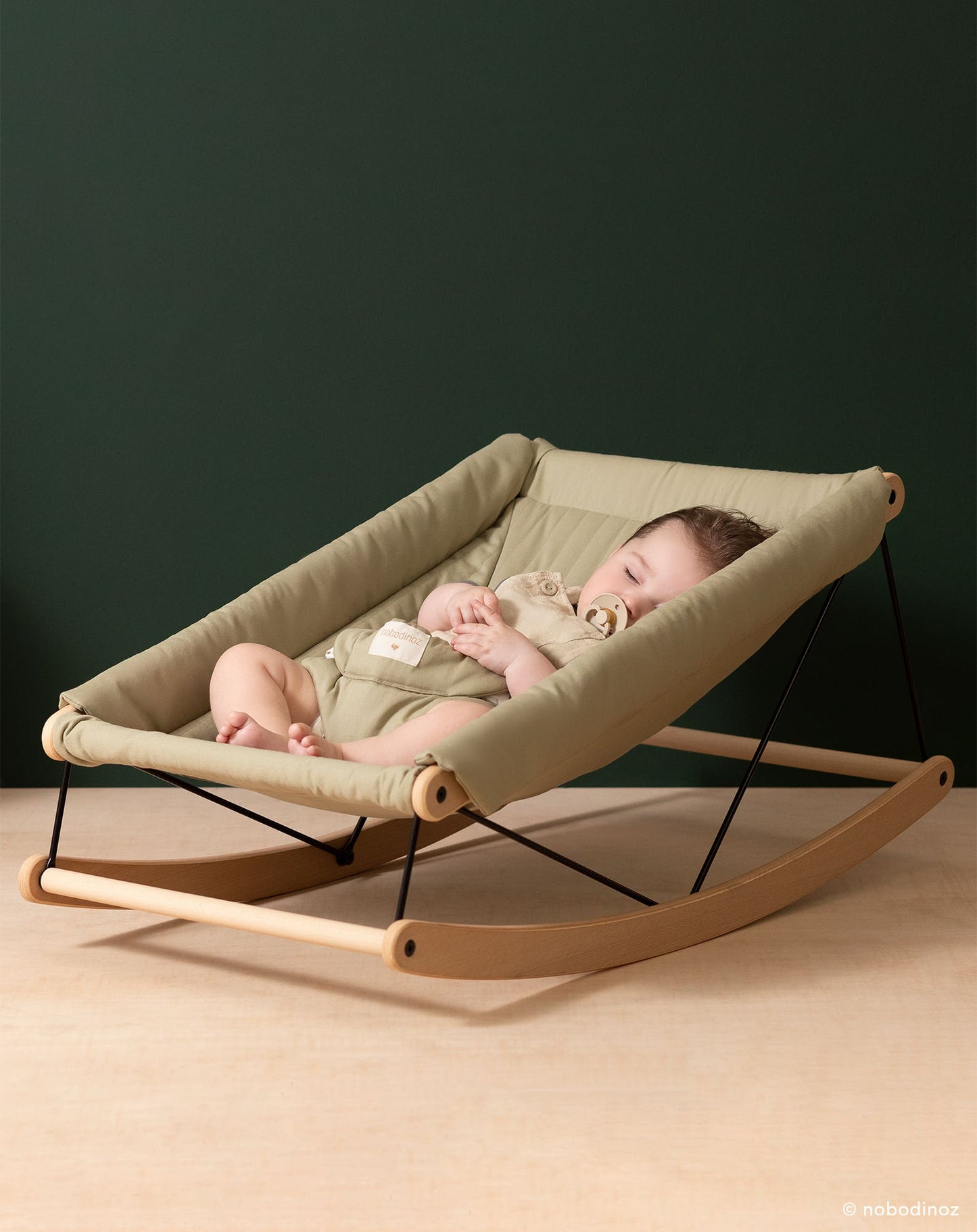 KIT GROWING GREEN BOUNCER_COVER Linden green