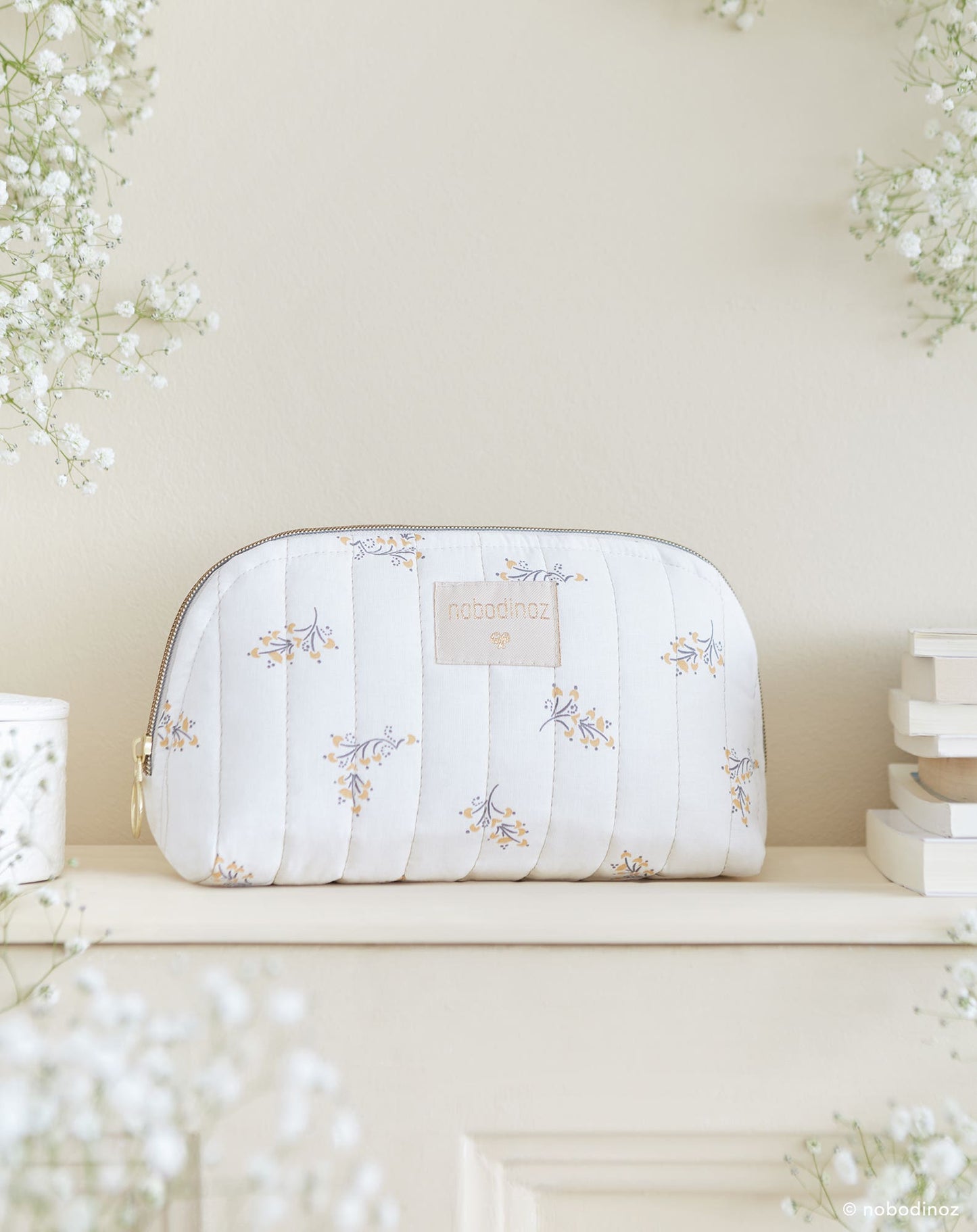 HOLIDAY VANITY CASE LARGE 18X23 Flore