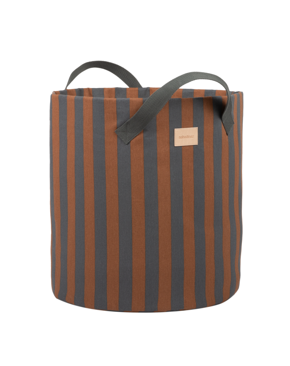 Majestic toy bag