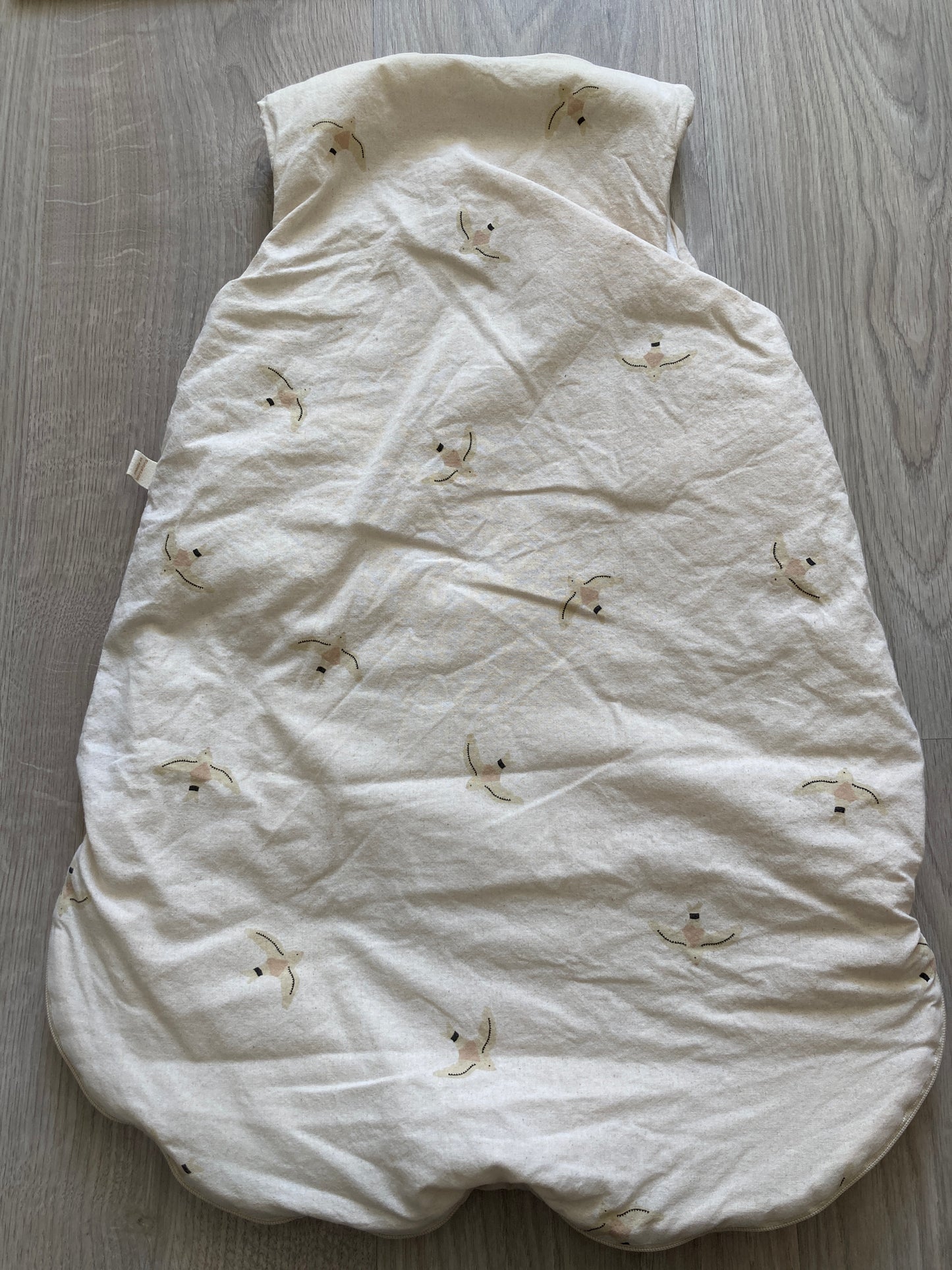 Cocoon gigoteuse de mi saison Nude haiku birds natural