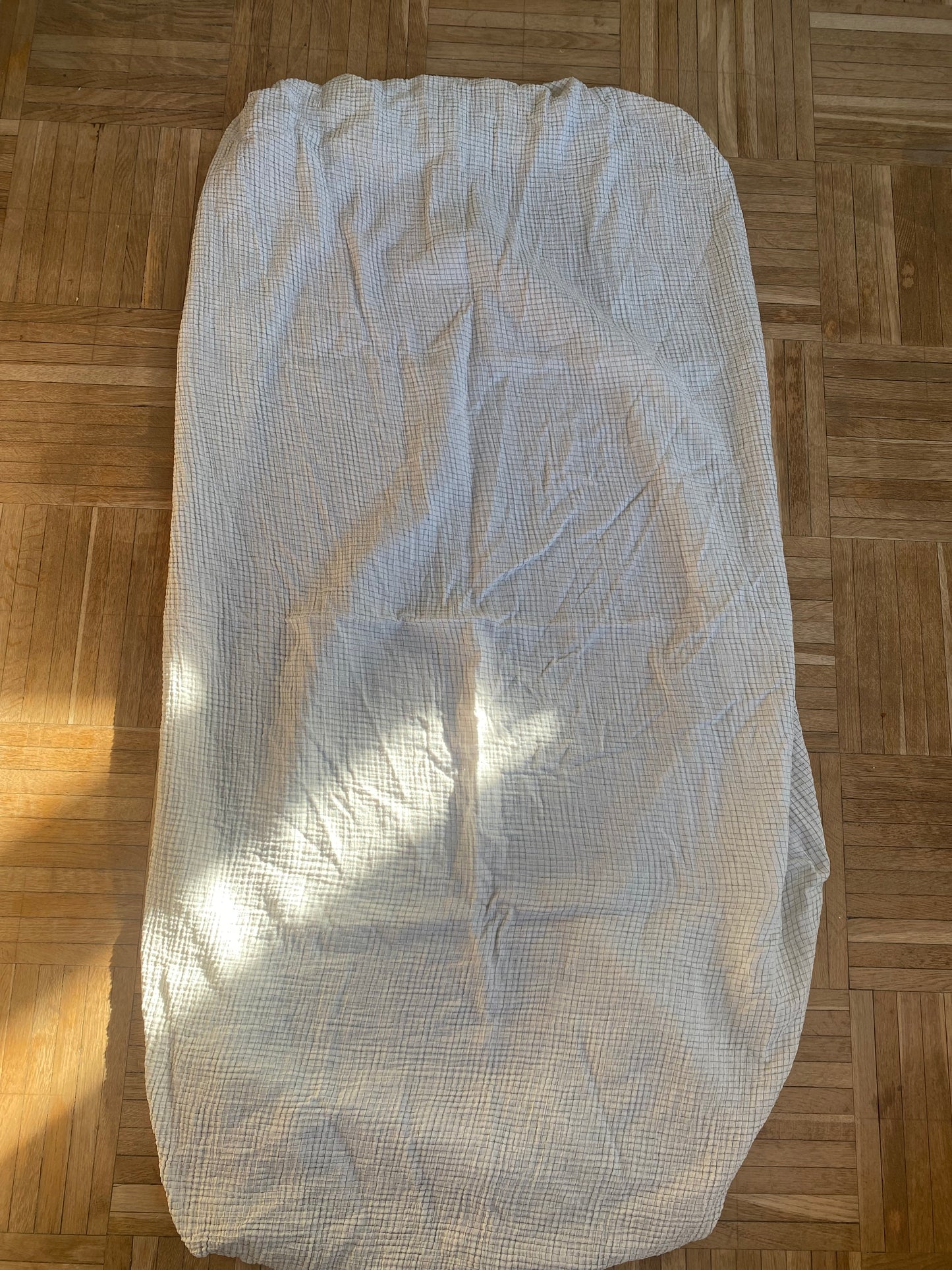 Drap housse bebé Wabi-Sabi en double gaze de coton lavé