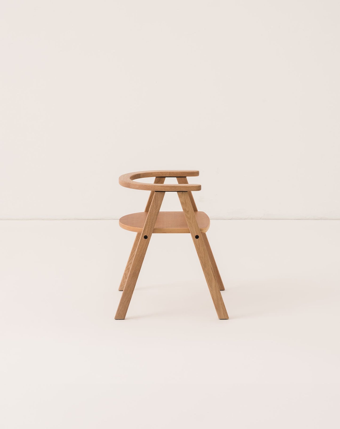 Ensemble Bureau enfant avec 2 chaises Growing Green