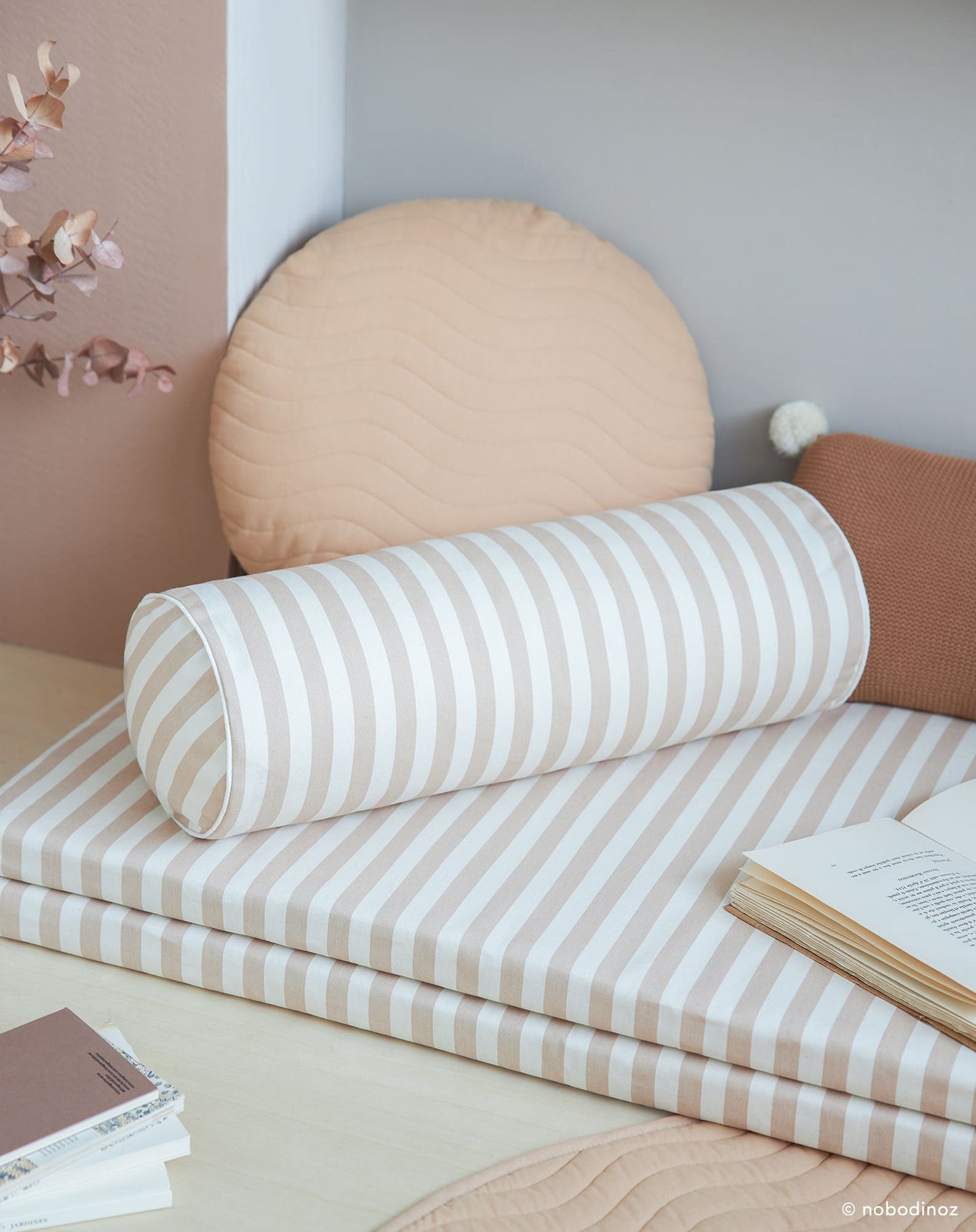 JAVèCUSHION 50 x aŒ€18 Taupe stripes Natural