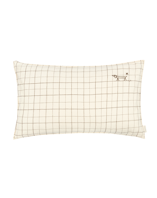 Coussin rectangulaire brodé  L1N0 en lin français lavé