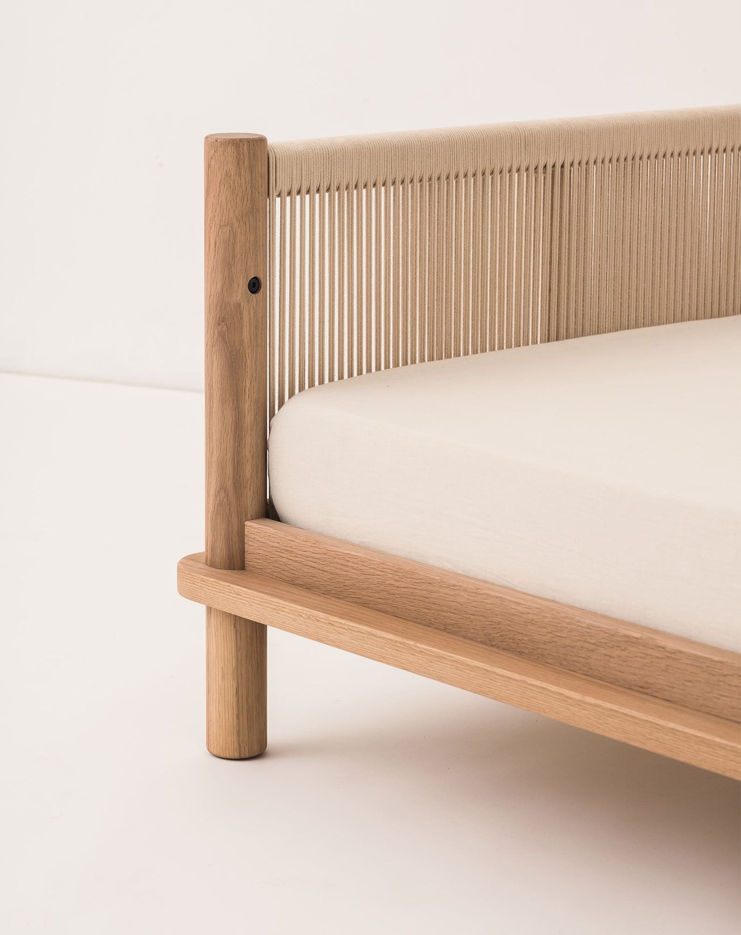 ExtensiA3n de cama junior Latitude en roble macizo