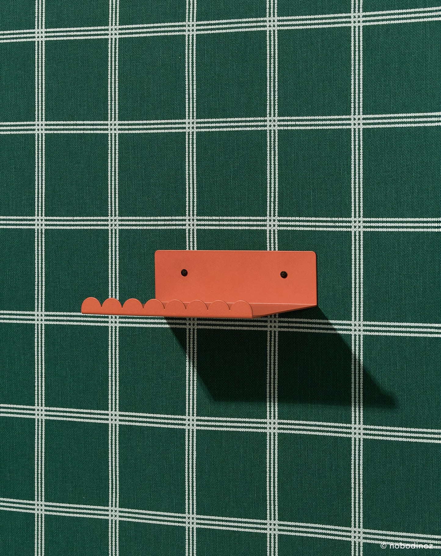 Estantería de pared pequeña Vibes de acero lacado
